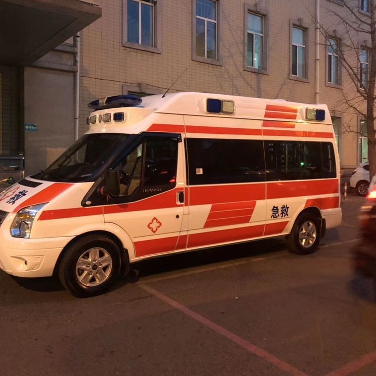 太和夜间租赁救护车护送病人转院：安全转运的 8 大核心注意事项